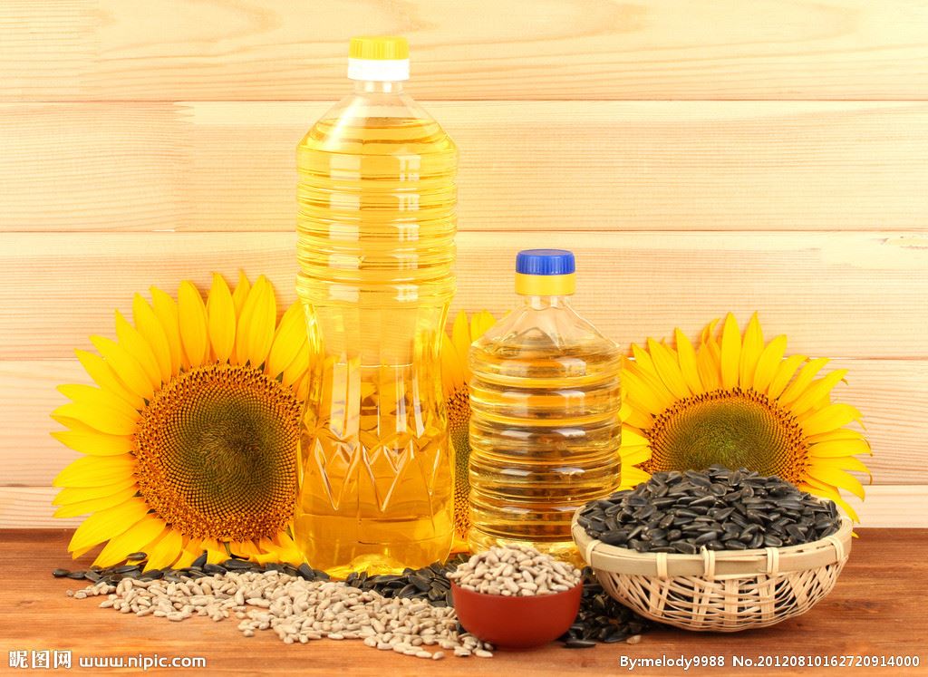 Натурално слънчогледово масло хранителен клас